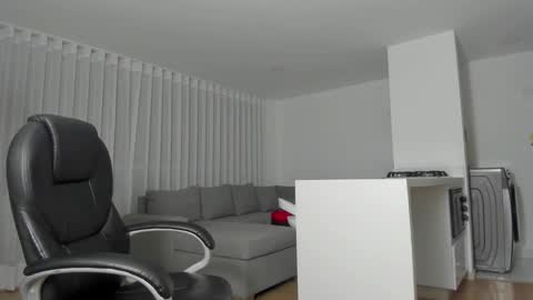 Yuli online show from January 27, 2:31 am