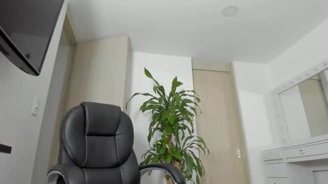 Yuli online show from October 10, 6:12 am