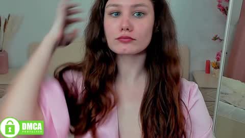 Charlotte online show from December 8, 5:01 pm