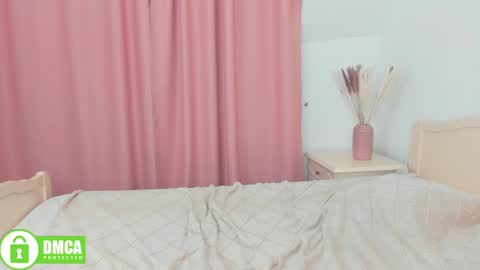 Charlotte online show from December 12, 7:15 pm