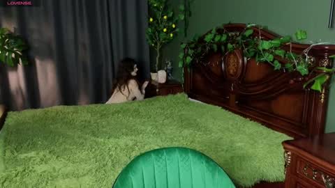 Charlotte online show from January 3, 7:07 pm