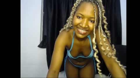 Snapshot of charlottebaby8 chatting on July 25, 4:21 am charlotte online show from July 25, 4:21 am