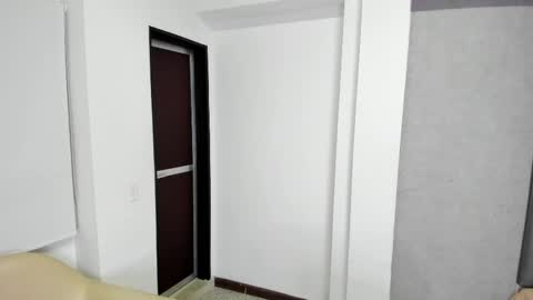 Snapshot of charlottee_starr chatting on November 8, 10:30 pm charlottee_starr online show from November 8, 10:30 pm