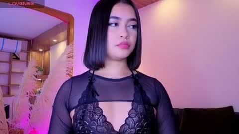 Snapshot of charlotteg18 chatting on May 10, 3:12 am Charlote online show from May 10, 3:12 am