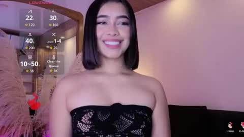 Snapshot of charlotteg18 chatting on May 14, 3:13 am Charlote online show from May 14, 3:13 am