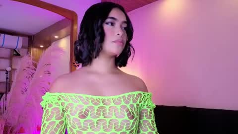 Snapshot of charlotteg18 chatting on May 18, 3:13 am Charlote online show from May 18, 3:13 am
