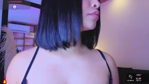 Charlote online show from July 20, 9:28 pm