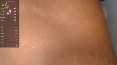 charlottehorny1 online show from December 7, 6:10 am