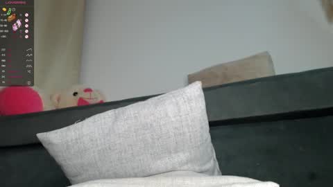 charlottehorny1 online show from January 12, 10:02 am