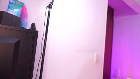 Snapshot of charlottejackson chatting on February 11, 4:06 am ill be online tomorrow December 1st online show from February 11, 4:06 am