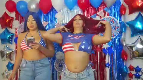 Snapshot of charlottekiss21 chatting on July 4, 10:49 pm Charlottekiss online show from July 4, 10:49 pm