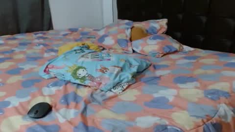 Snapshot of charlottesluthot chatting on December 27, 2:58 am charlotte online show from December 27, 2:58 am