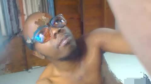 charly_vergonti_ online show from October 10, 11:20 am