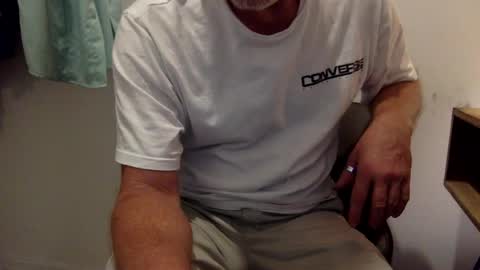 Snapshot of charmedhard chatting on June 25, 6:07 am CharmedHard online show from June 25, 6:07 am