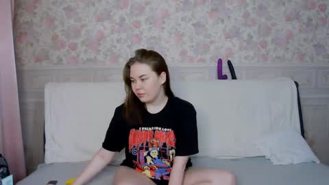 charming_lolla online show from December 9, 12:12 am