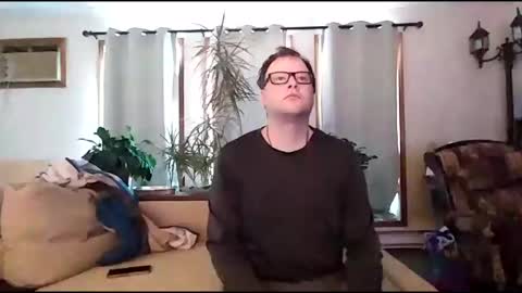 Snapshot of charmingatom chatting on November 22, 4:28 pm charmingatom online show from November 22, 4:28 pm