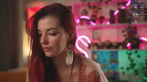 Snapshot of charmings_054 chatting on February 20, 6:35 pm Belle and Miley online show from February 20, 6:35 pm