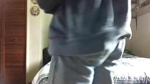 Snapshot of charmmer123 chatting on June 18, 3:27 pm charmmer123 online show from June 18, 3:27 pm