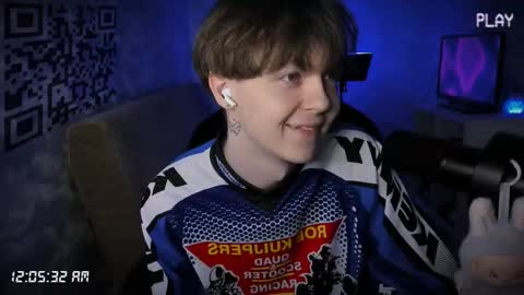 lynxy online show from November 7, 9:04 pm