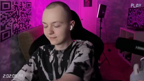 lynxy online show from December 4, 11:02 pm