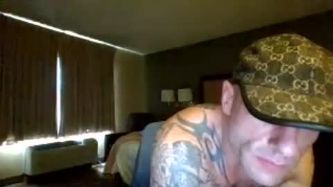 Snapshot of chase2attract chatting on June 22, 7:55 pm Chase2Attract online show from June 22, 7:55 pm