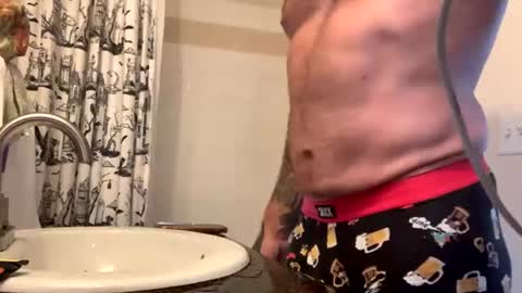 Snapshot of chase2attract chatting on July 2, 9:43 pm Chase2Attract online show from July 2, 9:43 pm