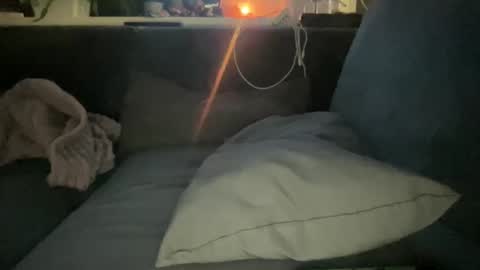 Snapshot of chase_vicky chatting on January 10, 6:42 am Vicky online show from January 10, 6:42 am