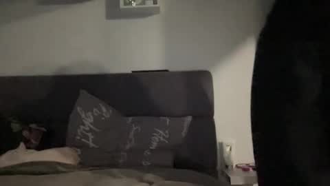 Snapshot of chase_vicky chatting on October 4, 2:04 pm Vicky online show from October 4, 2:04 pm