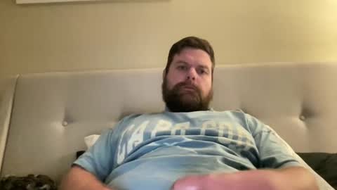 Snapshot of chasewest89 chatting on December 1, 1:32 am chasewest89 online show from December 1, 1:32 am