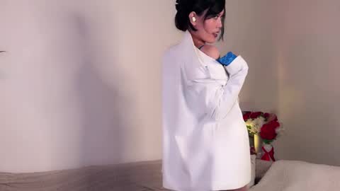 Snapshot of chasmic chatting on March 7, 3:29 am JASMINE usually going live about 2 am UTC online show from March 7, 3:29 am