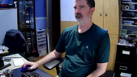 wanaBeYourToy online show from December 12, 11:29 am