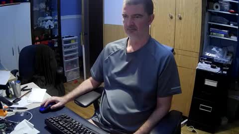 wanaBeYourToy online show from December 19, 1:07 pm