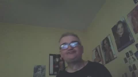 lee online show from September 18, 12:40 pm