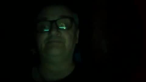 lee online show from May 9, 9:31 pm