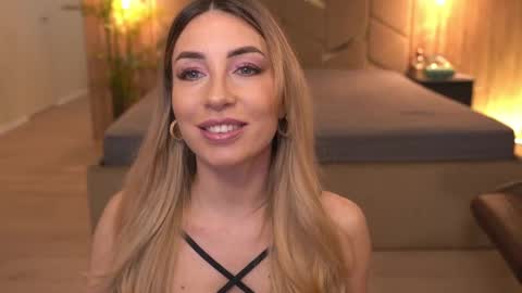 Snapshot of chaturbabe__ chatting on March 1, 12:34 pm Ira online show from March 1, 12:34 pm