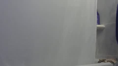 Snapshot of chaturbatordeluxe chatting on December 27, 3:31 am chaturbatordeluxe online show from December 27, 3:31 am