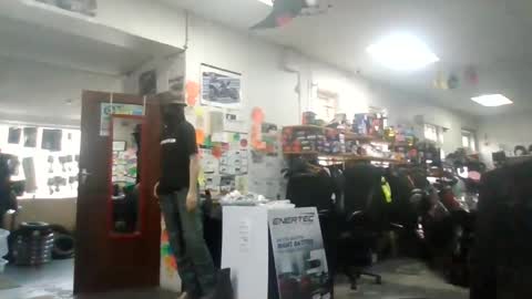 Snapshot of chaturbatordeluxe chatting on February 24, 3:20 pm chaturbatordeluxe online show from February 24, 3:20 pm