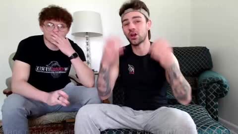 Snapshot of chaturcrash chatting on May 24, 7:30 pm Crash Monroe online show from May 24, 7:30 pm