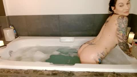 Cookie  Chay online show from November 27, 6:26 am