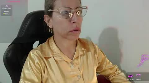 Snapshot of chayla_ruiz chatting on July 2, 9:59 am CHAYLA VICTORIA RUIZ online show from July 2, 9:59 am