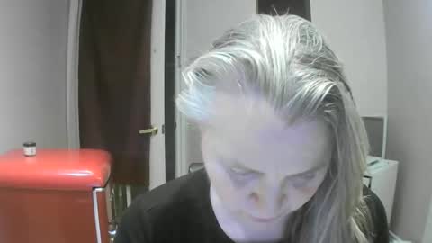 chealsiek online show from October 3, 1:02 am