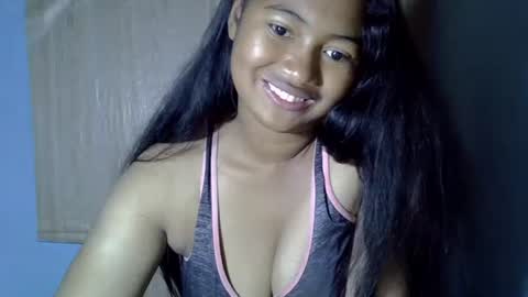 Snapshot of chechick_sahu chatting on September 23, 4:59 am Angel online show from September 23, 4:59 am