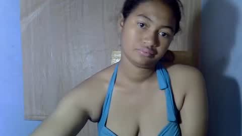 Snapshot of chechick_sahu chatting on October 9, 6:11 am Angel online show from October 9, 6:11 am