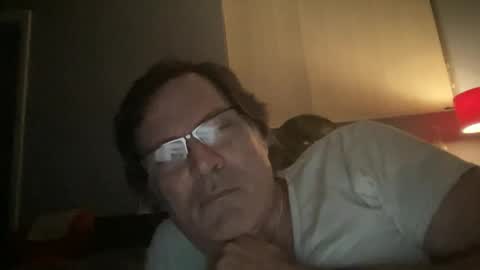 Snapshot of cheddarman chatting on June 3, 2:25 am eddie online show from June 3, 2:25 am