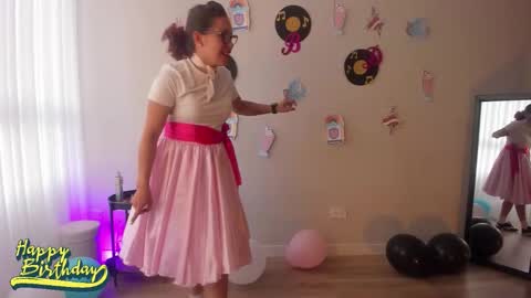 Regina Phalange online show from September 26, 9:52 pm