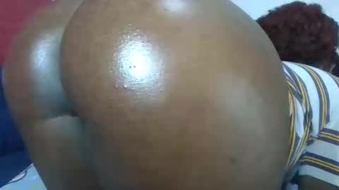 cheeky_charms online show from March 4, 6:52 am