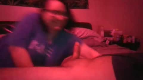 Snapshot of cheekychick420 chatting on September 16, 2:18 pm cheekychick420 online show from September 16, 2:18 pm