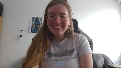 Snapshot of cheekynightowl chatting on September 10, 3:45 pm CheekyNightOwl online show from September 10, 3:45 pm