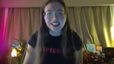 Snapshot of cheekynightowl chatting on September 14, 9:36 pm CheekyNightOwl online show from September 14, 9:36 pm