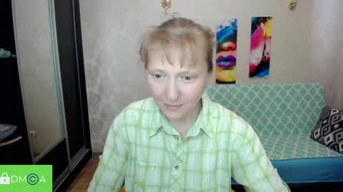 cheerful_madam1 online show from May 14, 9:38 am